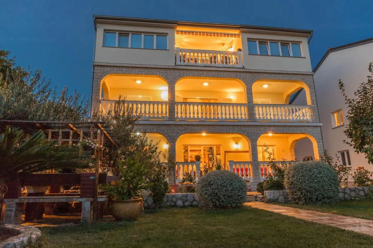 Apartments Ruza Crikvenica 0*,  Kroatien